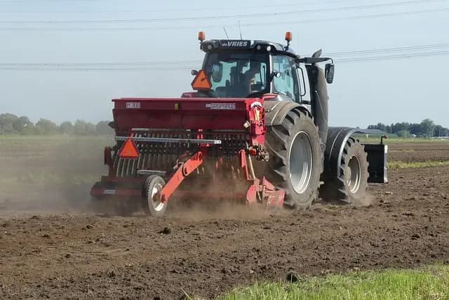 Les équipements essentiels pour votre matériel tracteur