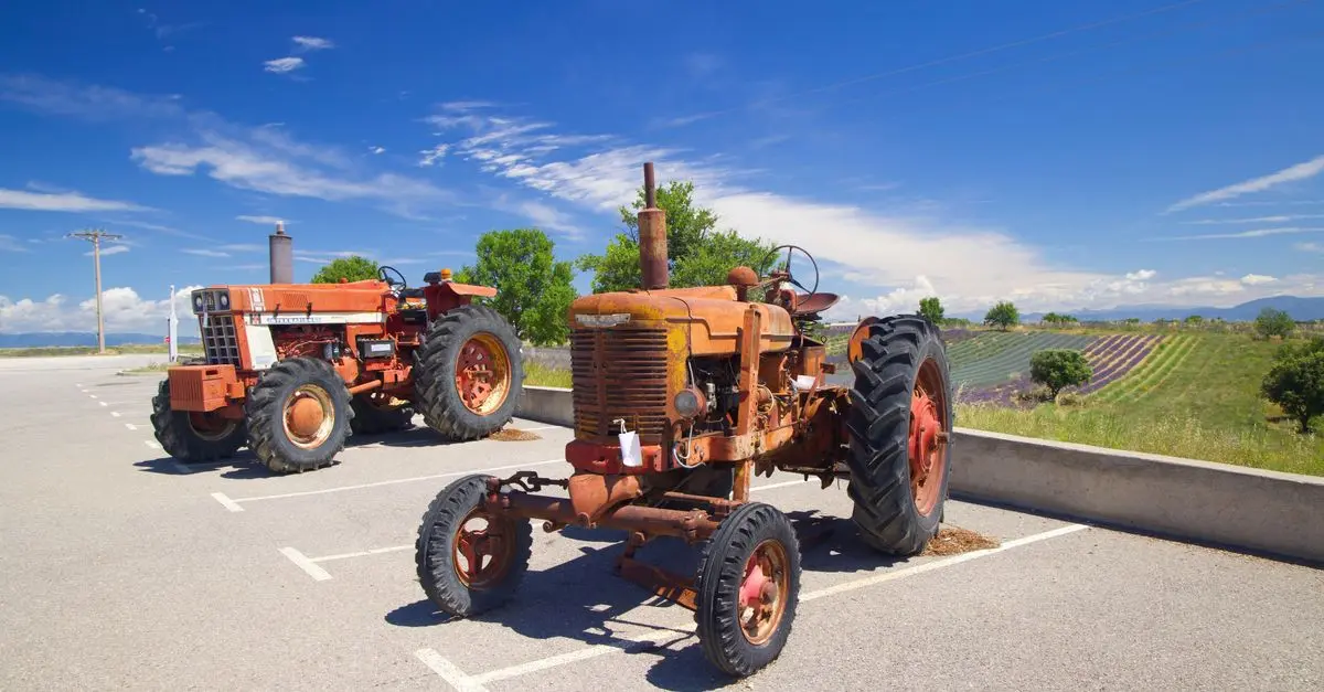 Les différents types de matériels de tracteur : Guide complet