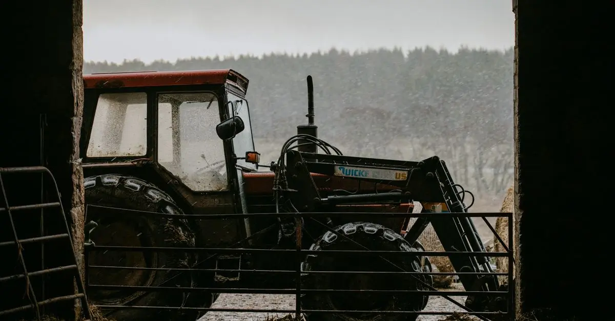 Les meilleures pratiques pour stocker votre matériel tracteur
