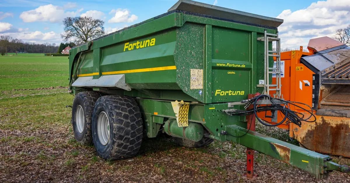 Comment choisir le bon système d'attelage pour votre matériel tracteur