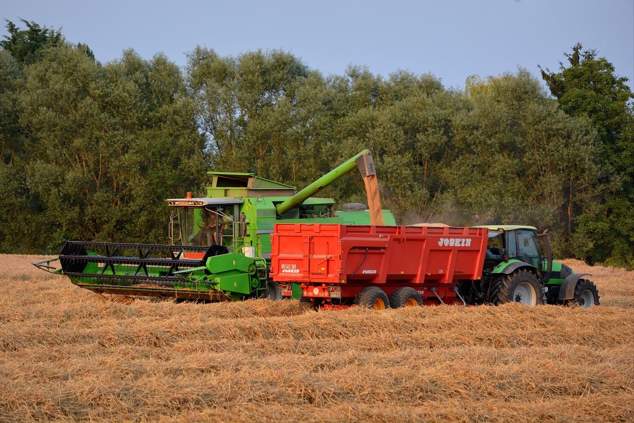 Comment choisir un matériel de tracteur pour vos besoins spécifiques